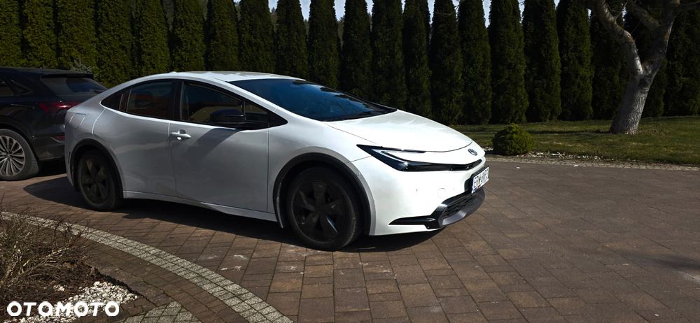Toyota Prius Hybrid - 10