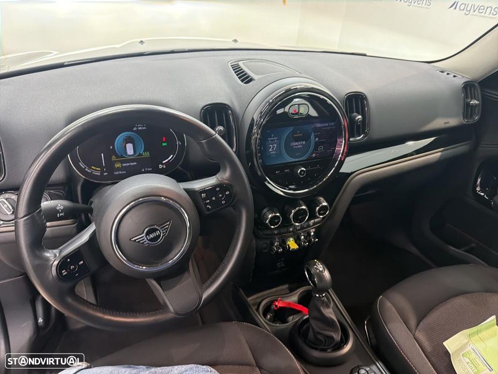 MINI Countryman Cooper SE ALL4 Auto - 8