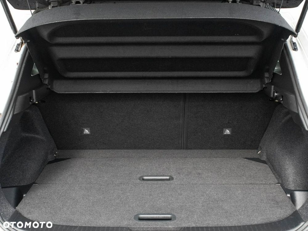 Nissan Qashqai 1.3 DIG-T MHEV N-Connecta Xtronic - 26