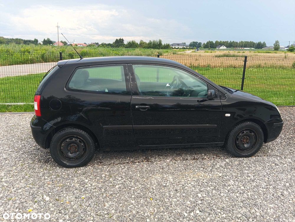 Volkswagen Polo - 4