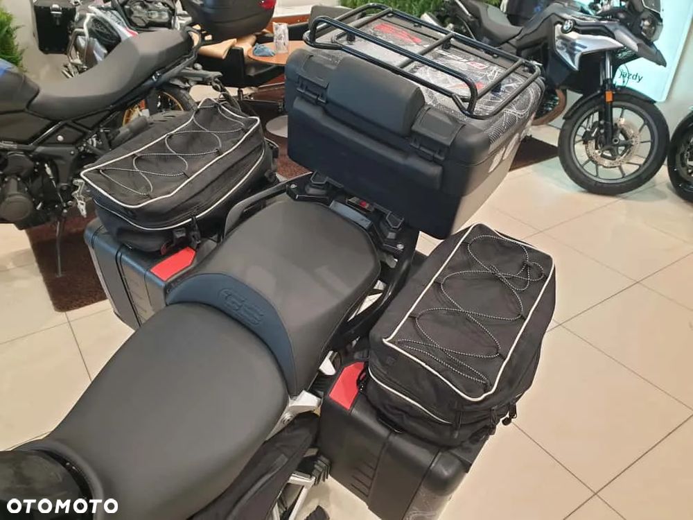 BMW R - 11