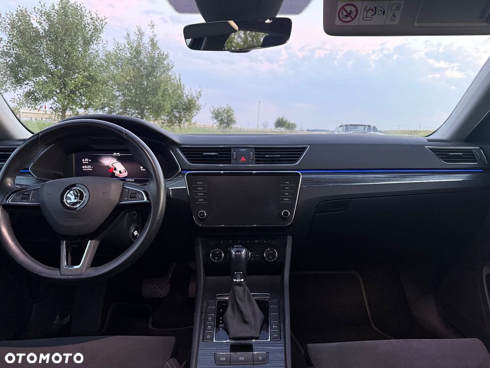 Skoda Superb 2.0 TSI Style DSG - 9