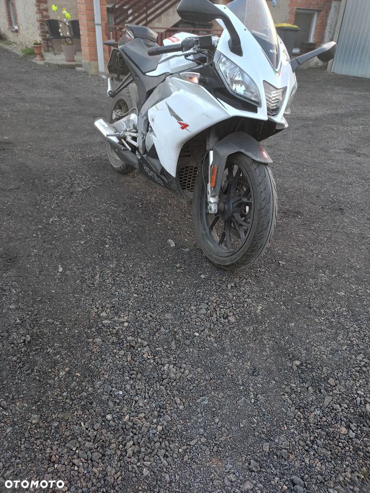 Aprilia RS - 10