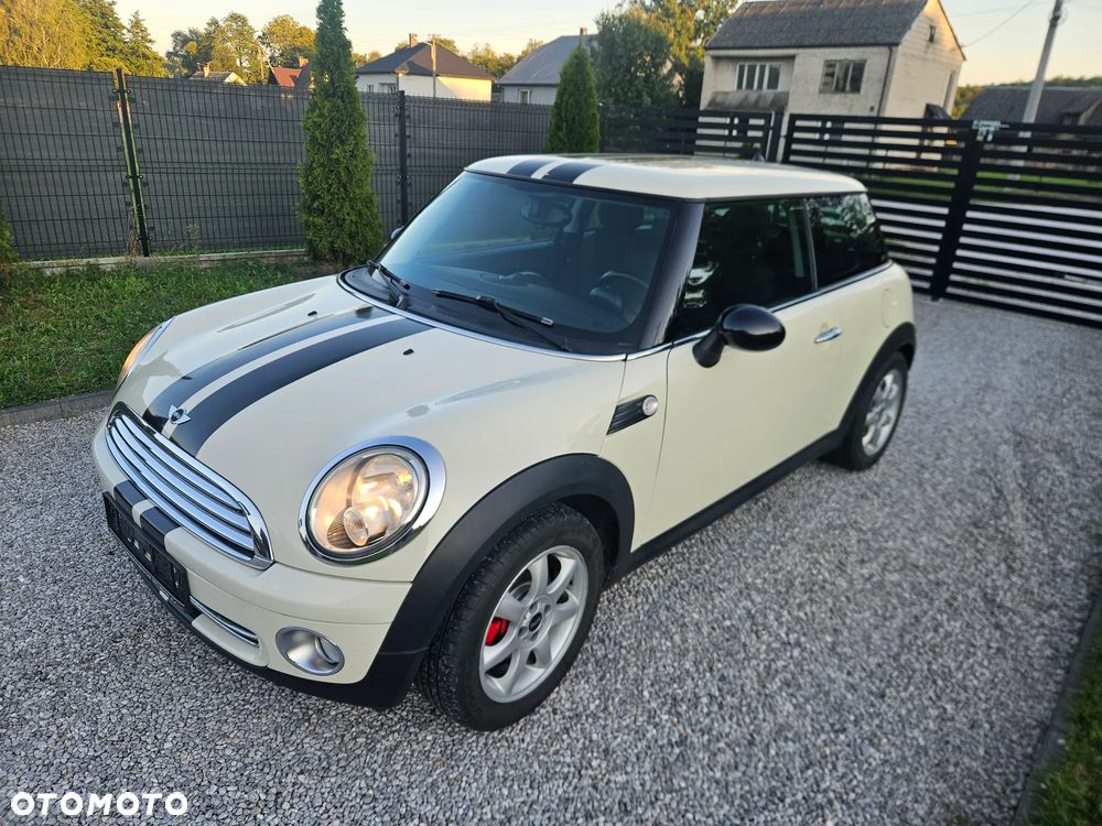 MINI ONE - 8