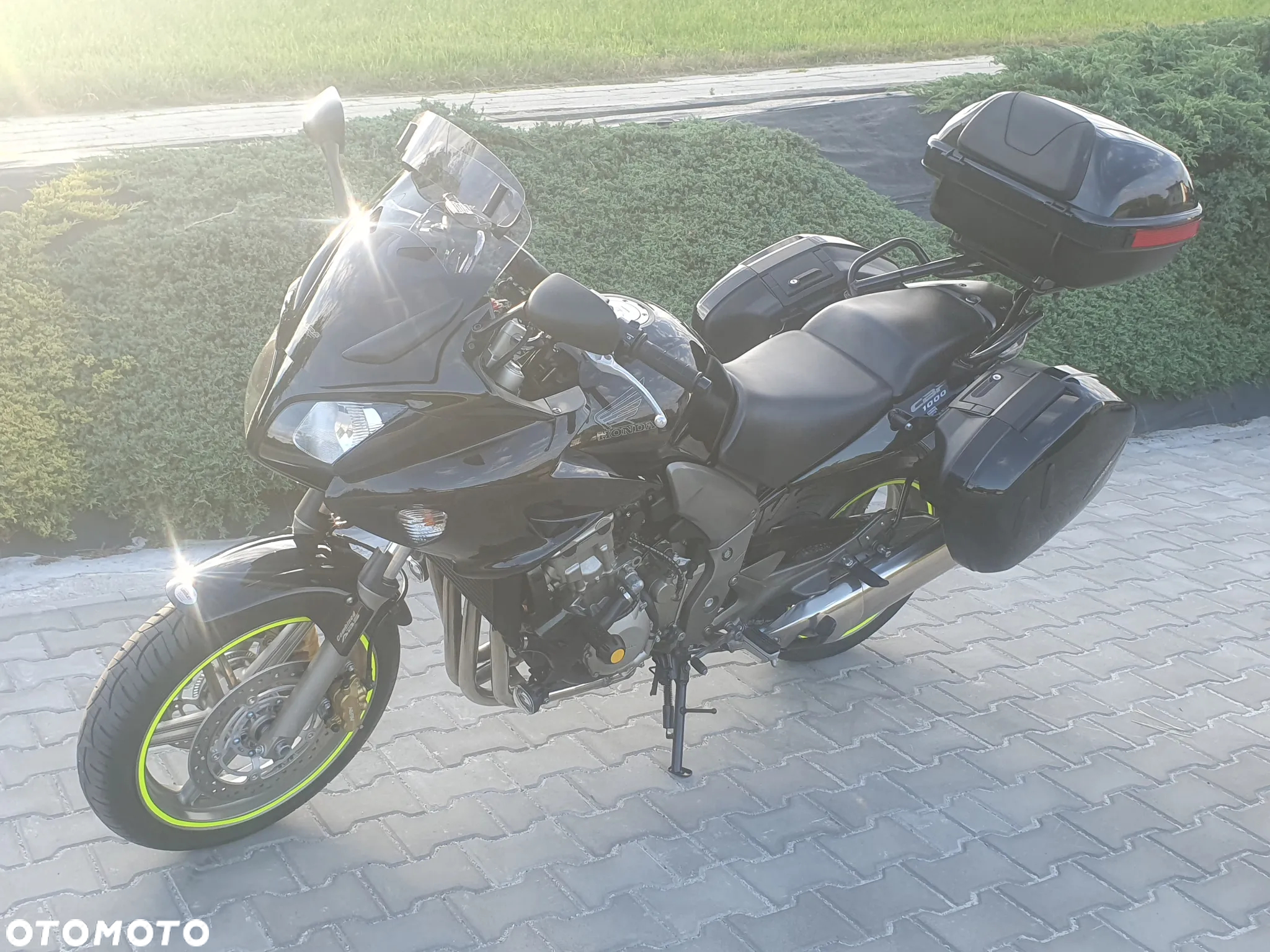 Honda CBF - 18