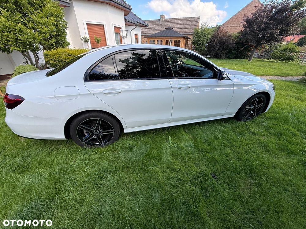 Mercedes-Benz Klasa E 220 d mHEV 4-Matic AMG 9G-Tronic - 7