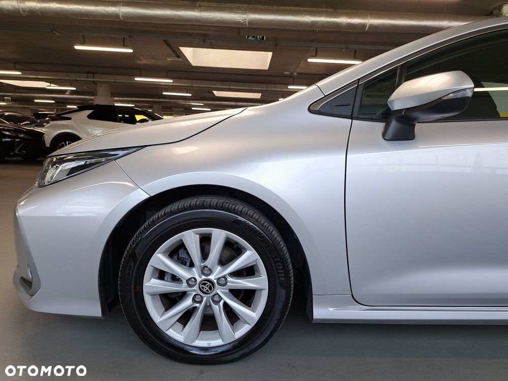 Toyota Corolla 1.8 Hybrid Comfort - 38