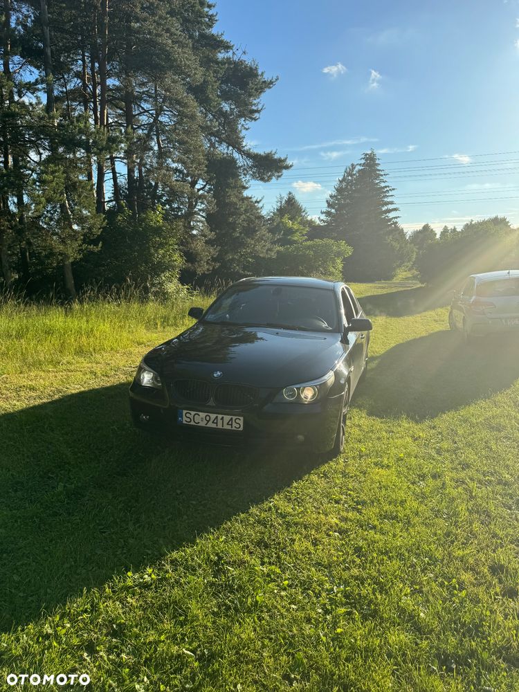 BMW Seria 5 525i - 1