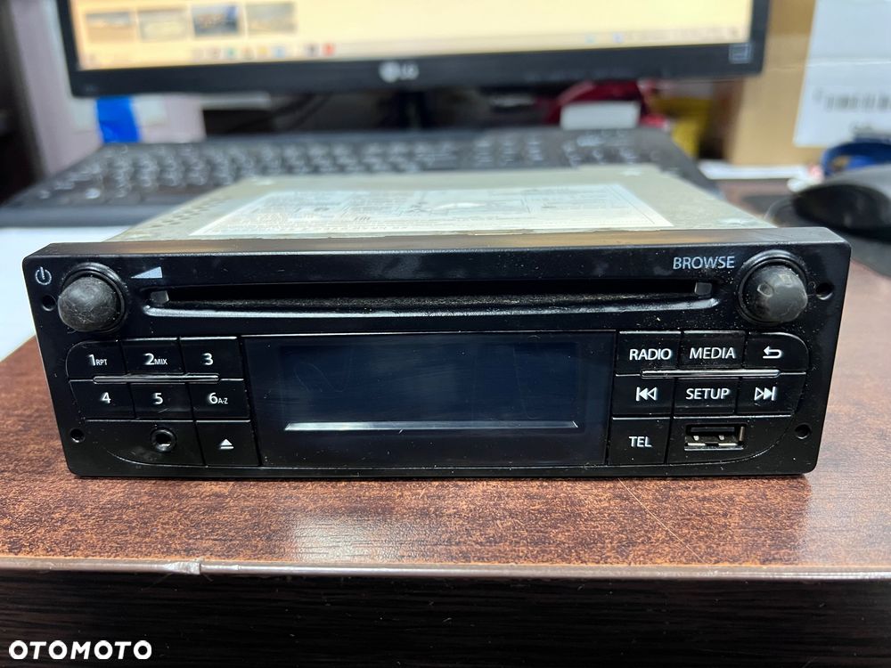 Radio Renault Master III 281155645R - 1