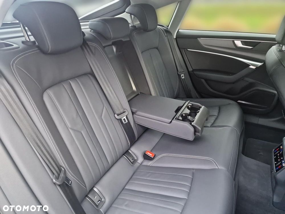 Audi A7 Sportback - 11