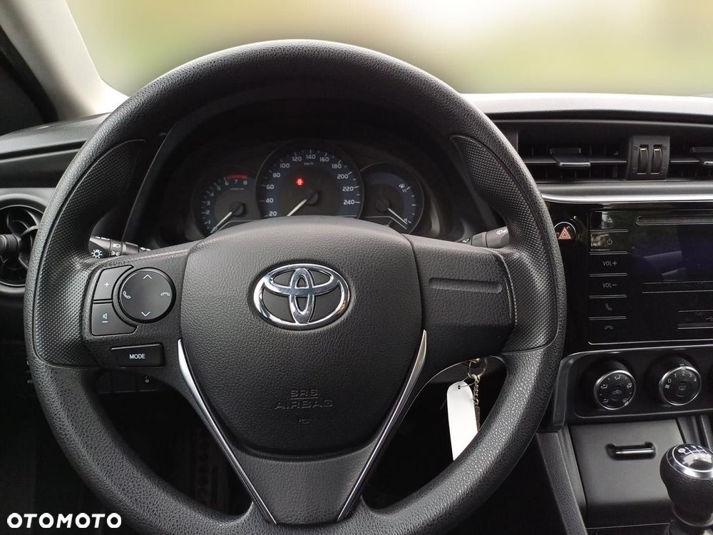 Toyota Corolla 1.33 Active - 16
