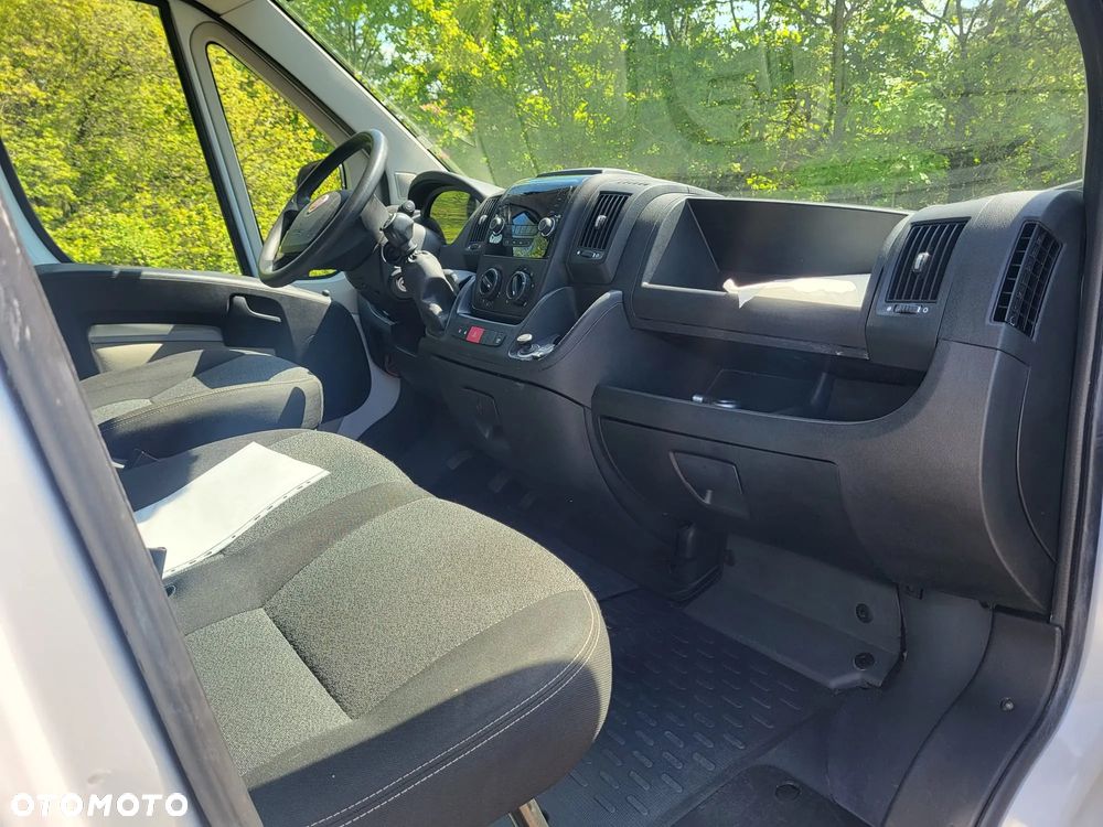 Fiat Ducato 2016r 2.3 JTD 130KM Izoterma Chłodnia Food Truck Sklep HAKI na mięso półki Mroźnia Agregat - 21