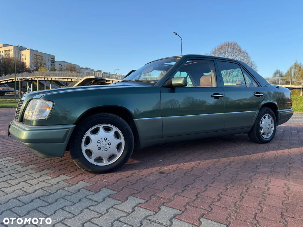 Mercedes-Benz Klasa E - 3