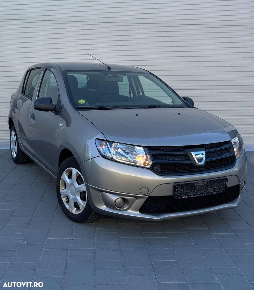 Dacia Sandero - 10