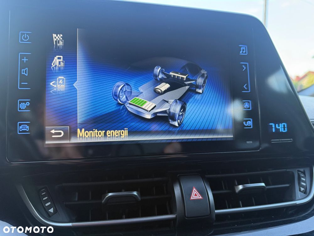 Toyota C-HR - 26