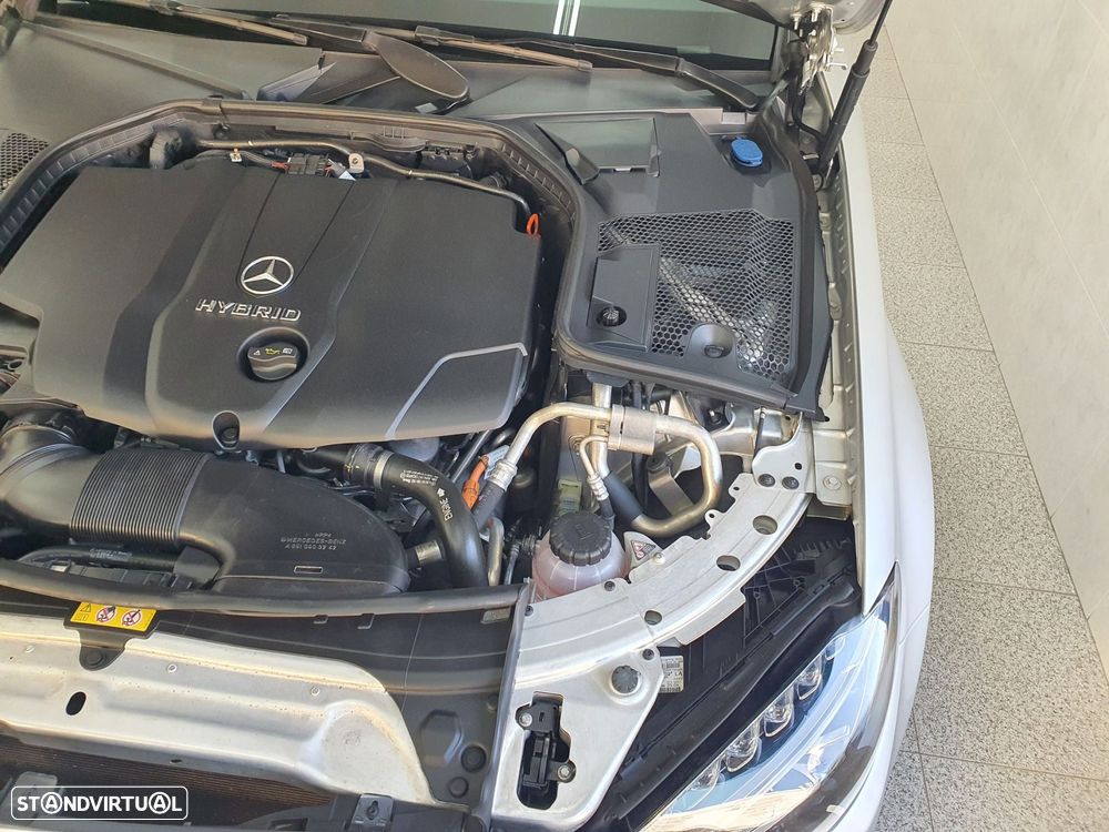 Mercedes-Benz C 300 h Avantgarde - 37