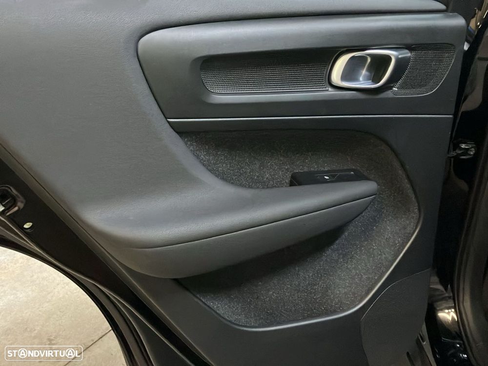 Volvo XC 40 1.5 T5 PHEV Core - 21