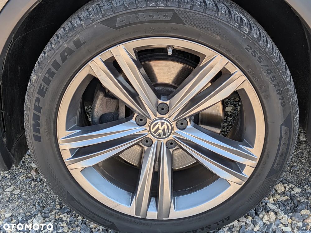 Volkswagen Tiguan 2.0 TSI 4Mot R-Style DSG - 19