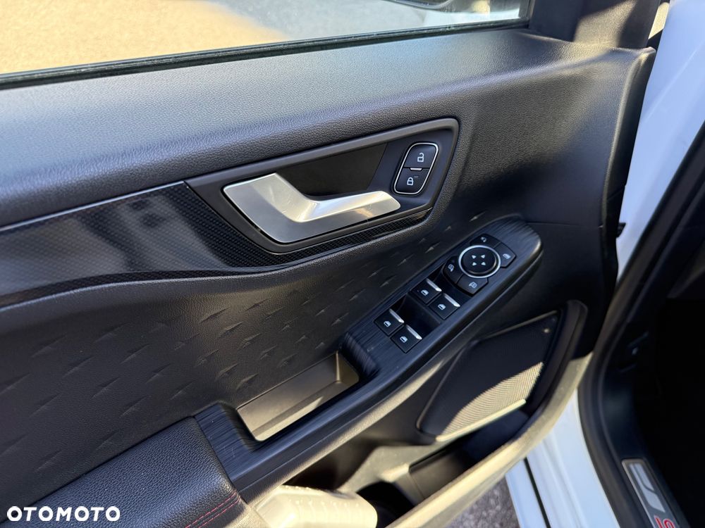 Ford Kuga 1.5 EcoBlue FWD ST-Line - 11