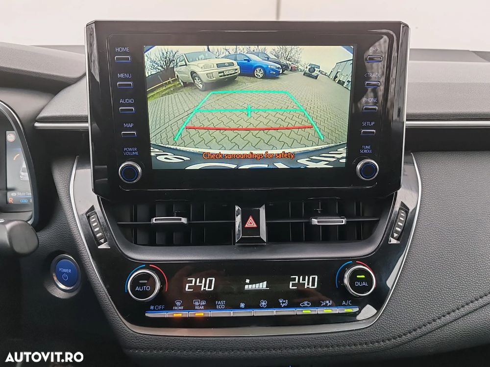 Toyota Corolla 1.8 HSD Business - 13