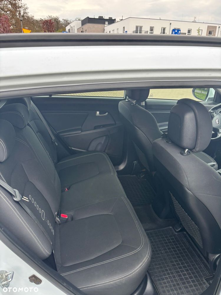 Kia Sportage 1.7 CRDI 2WD Vision - 8