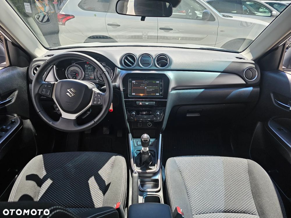 Suzuki Vitara 1.4 Boosterjet SHVS Premium 2WD - 14