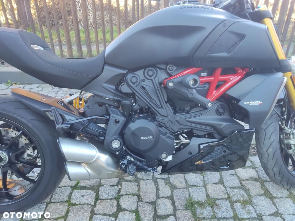 Ducati Diavel - 9