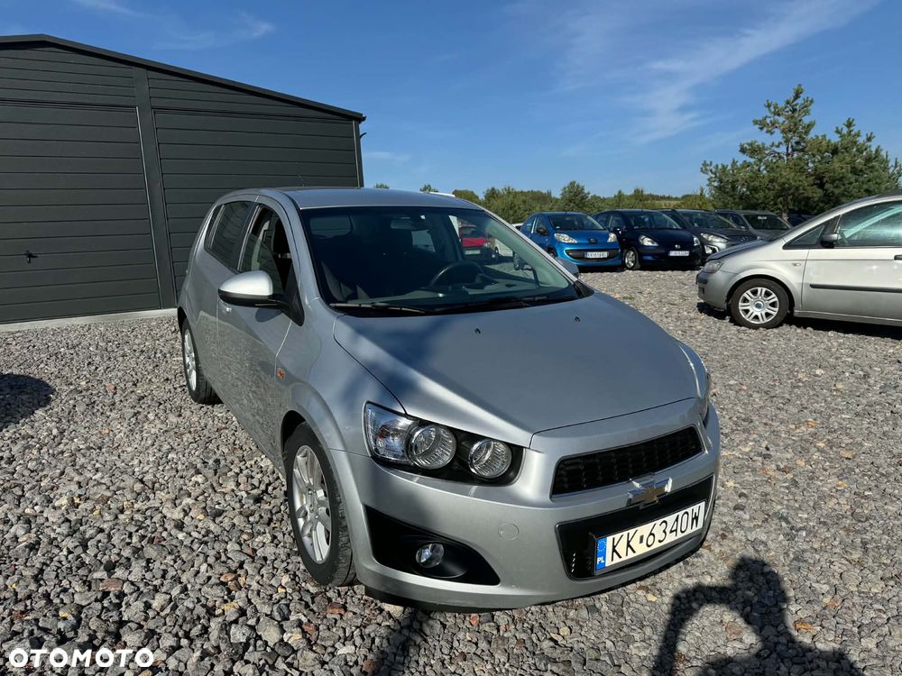 Chevrolet Aveo 1.6 LTZ - 2