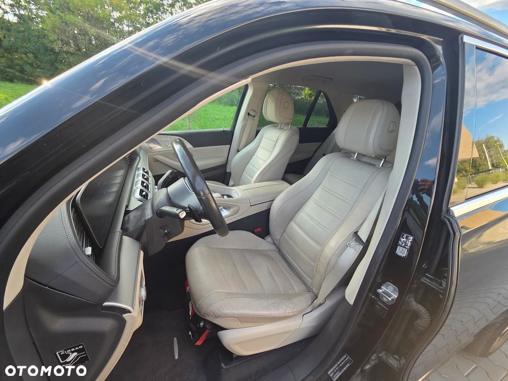 Mercedes-Benz GLE - 27
