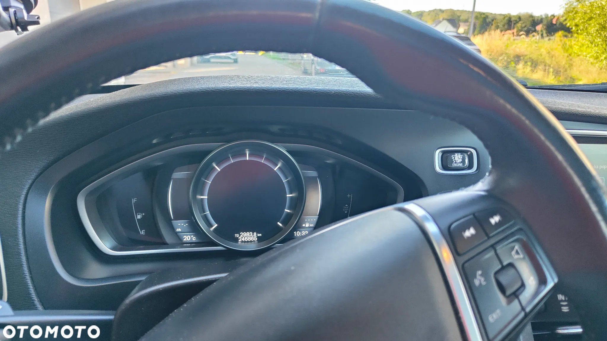 Volvo V40 D2 R-Design Summum - 10
