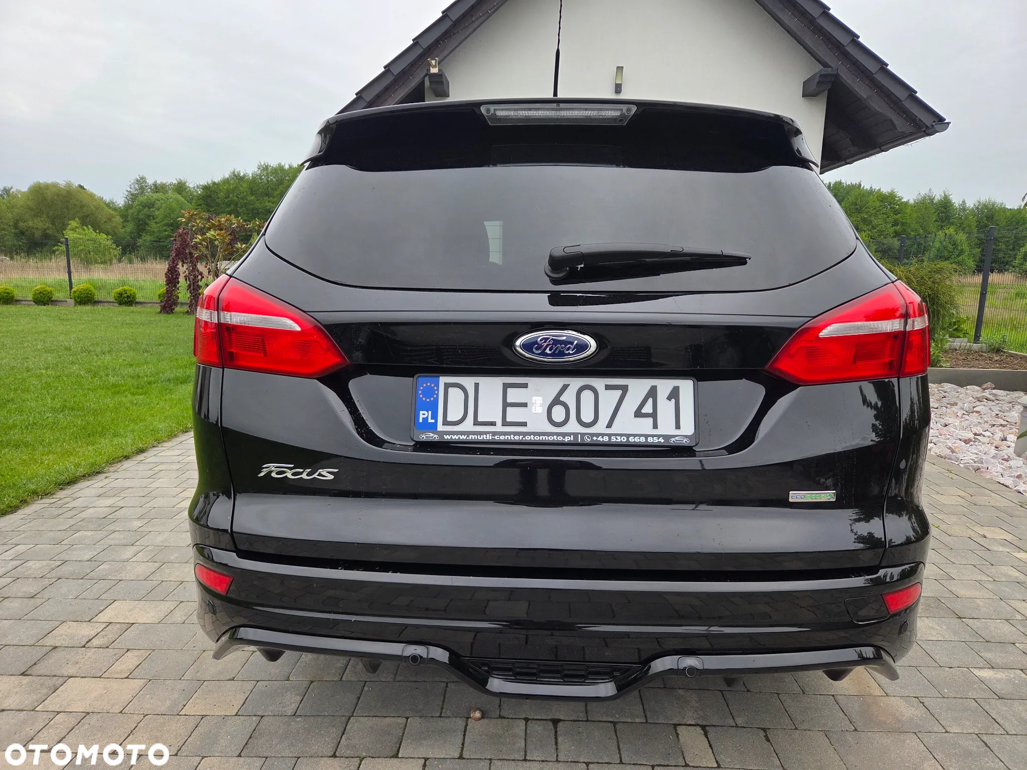 Ford Focus 1.0 EcoBoost Hybrid ST-LINE - 8