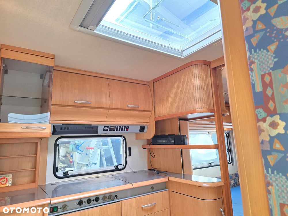 Hobby 495 UFE namiot prysznic WC przyczepa kempingowa DOSTAWA - 32