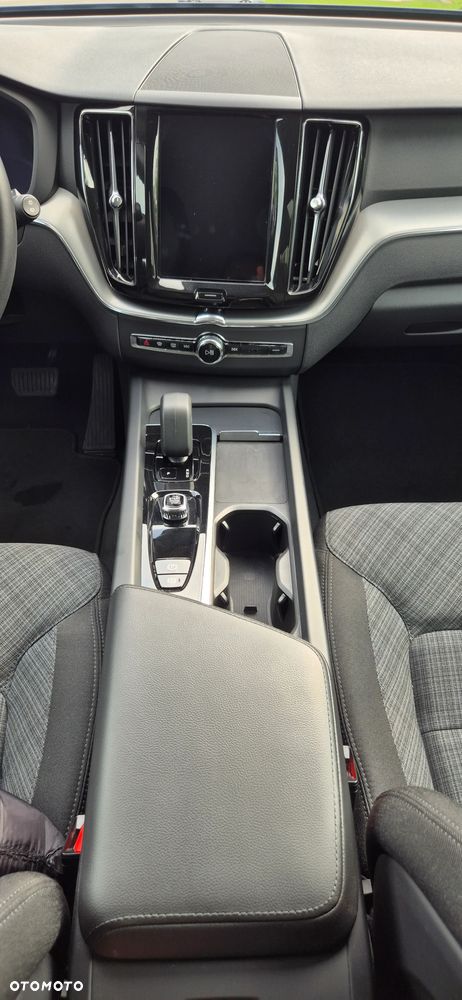 Volvo XC 60 B4 B Core - 13