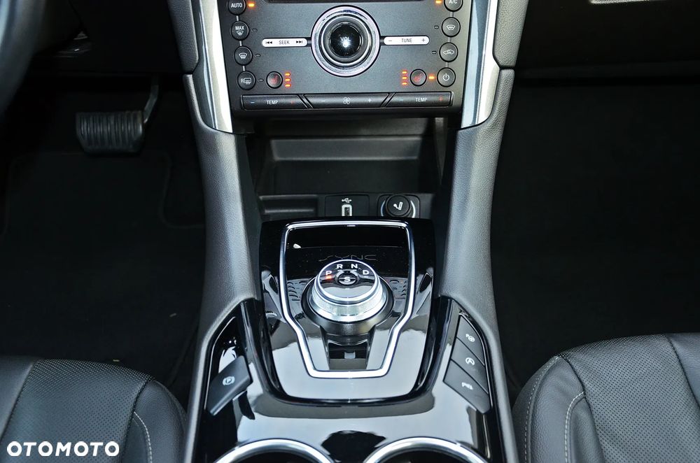 Ford Mondeo 2.0 EcoBlue Allrad Titanium - 33