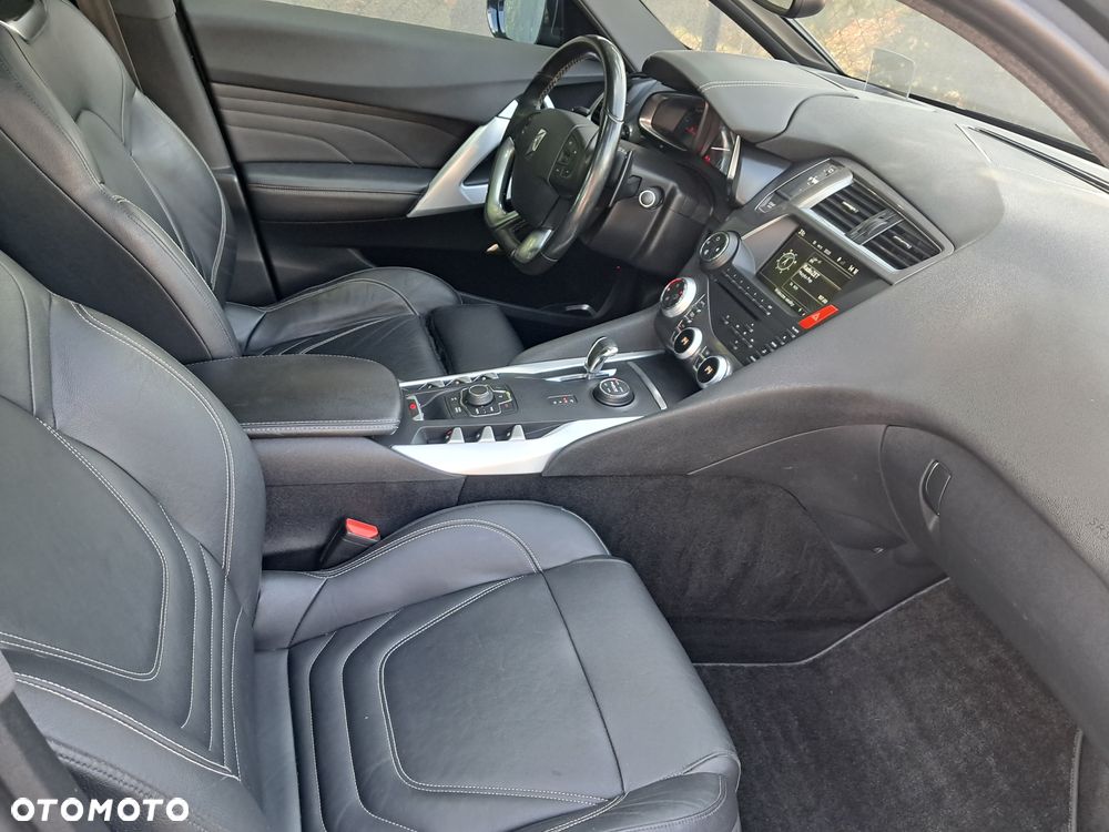 Citroën DS5 2.0 HDi Hybrid4 SoChic MCP - 7