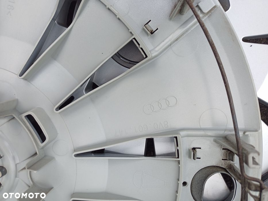 Kołpaki Audi 16" Oryginaln 8V0 601. 147B KOMPLET A3 A4 A6 8P0 B8 B7 B6 - 8