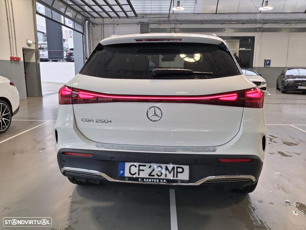 Mercedes-Benz EQA 250+ AMG Line - 7