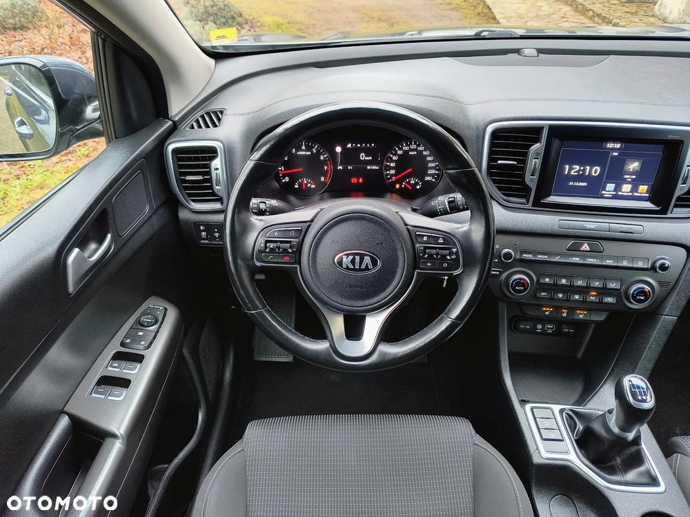 Kia Sportage 1.6 GDI 2WD Dream-Team Edition - 24