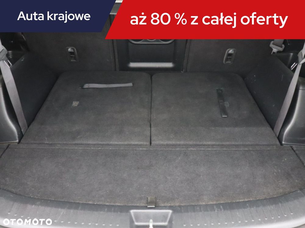 Kia Carens - 16