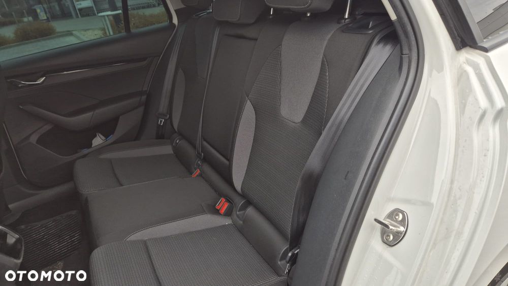 Skoda Octavia 2.0 TDI Ambition DSG - 13