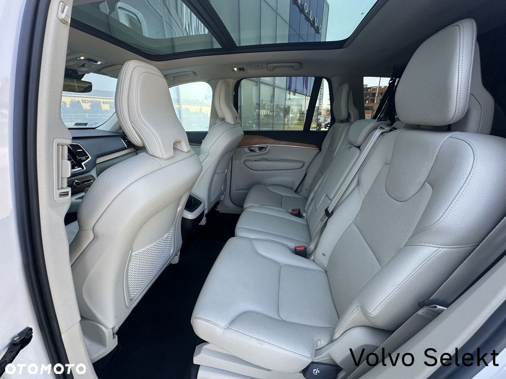 Volvo XC 90 - 36