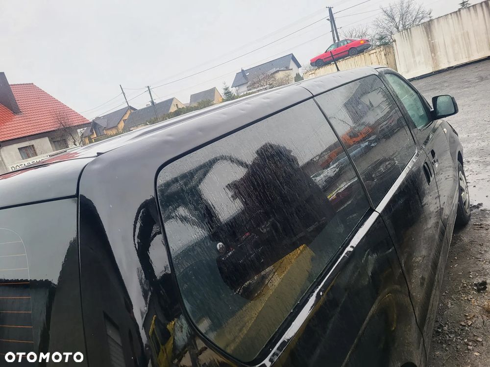 Hyundai H-1 Starex - 37