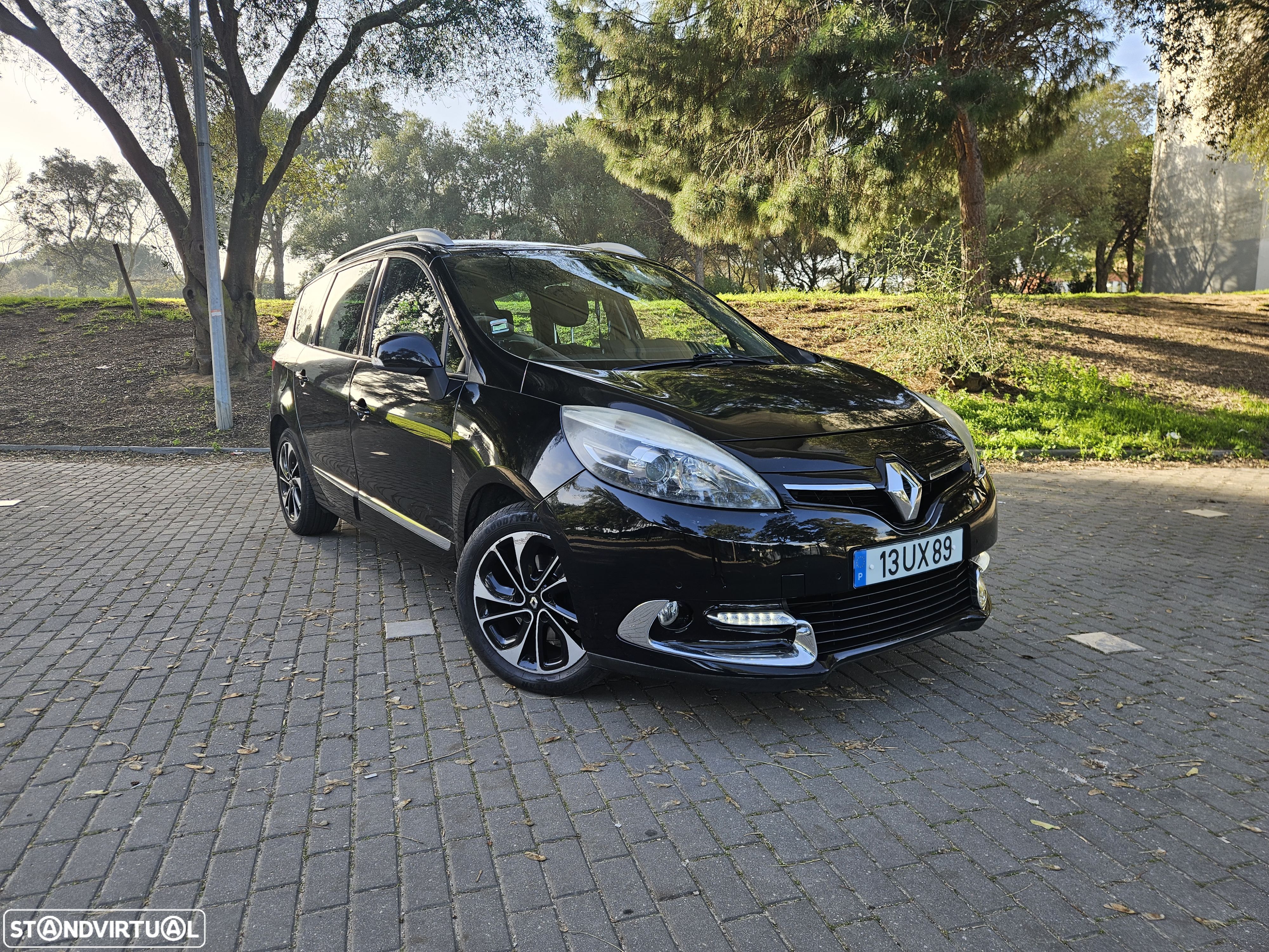 Renault Grand Scénic 1.6 dCi Bose Edition SS - 1