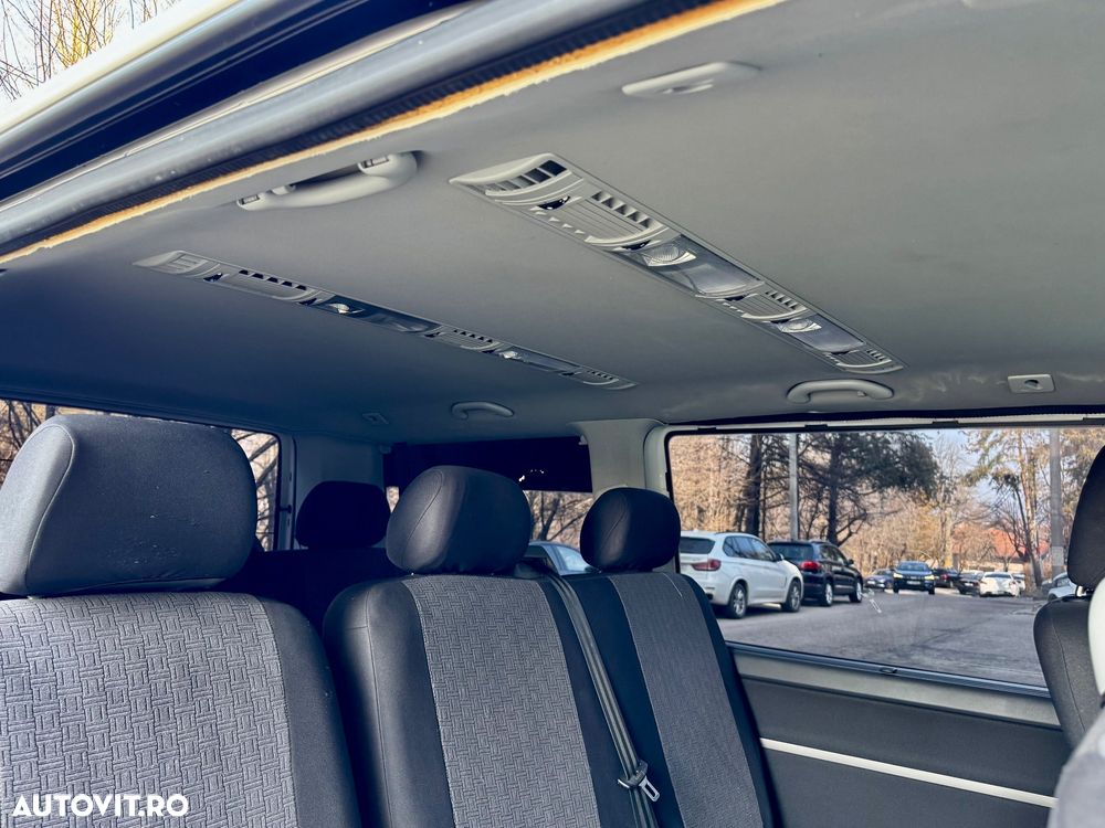 Volkswagen Caravelle KR Comfortline DSG - 30