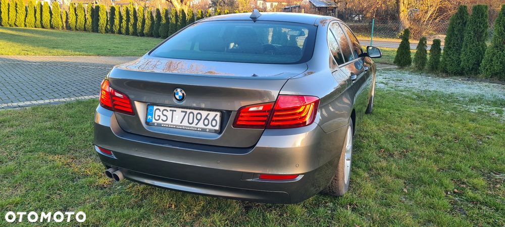 BMW Seria 5 518d - 3
