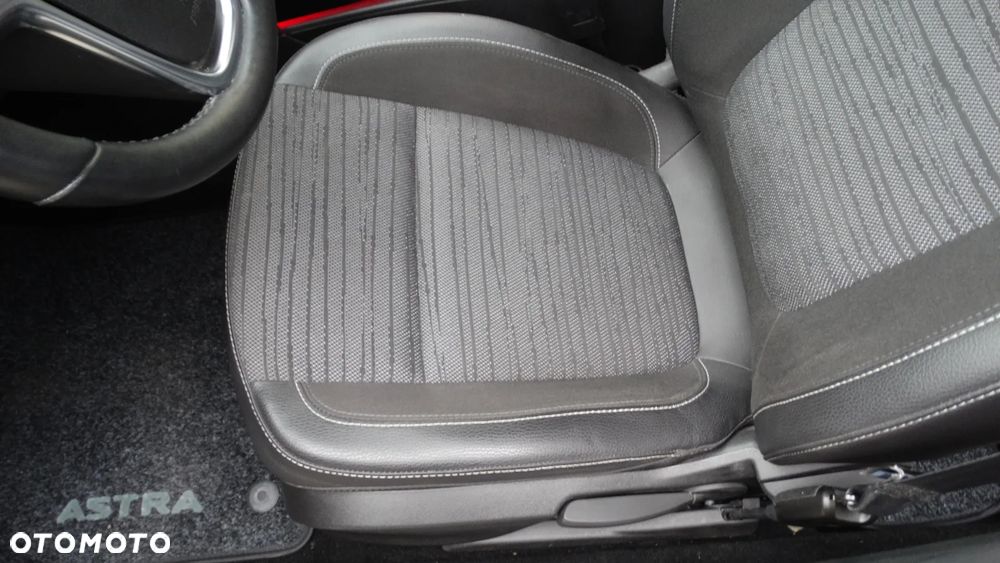 Opel Astra 1.4 Turbo Innovation - 12