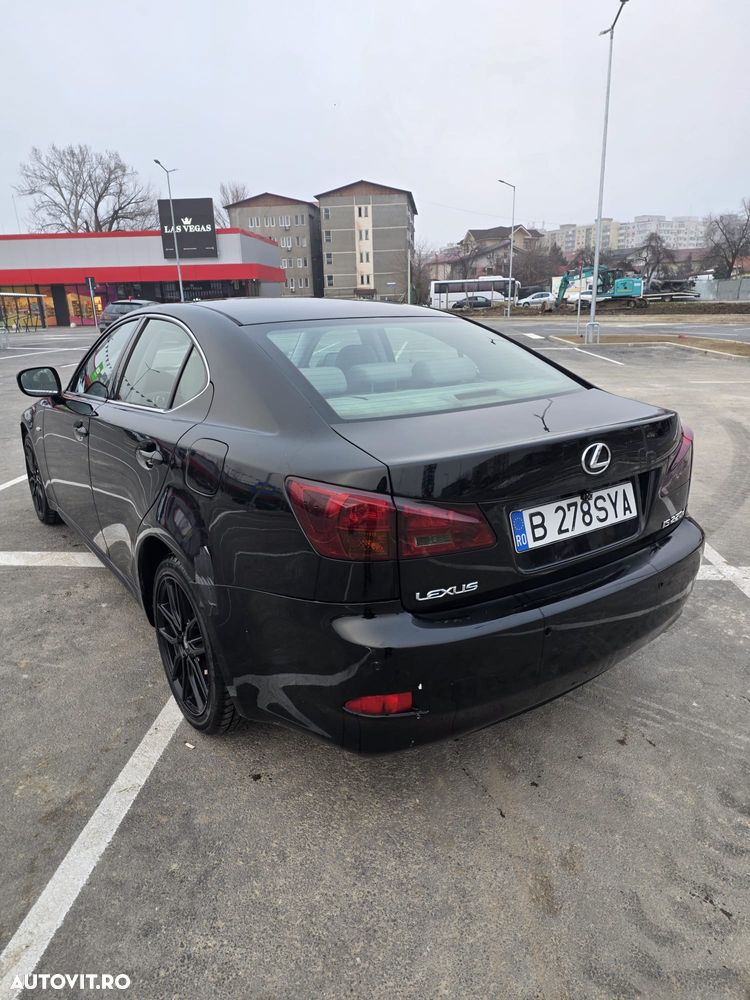 Lexus Seria IS 220d Luxury - 2