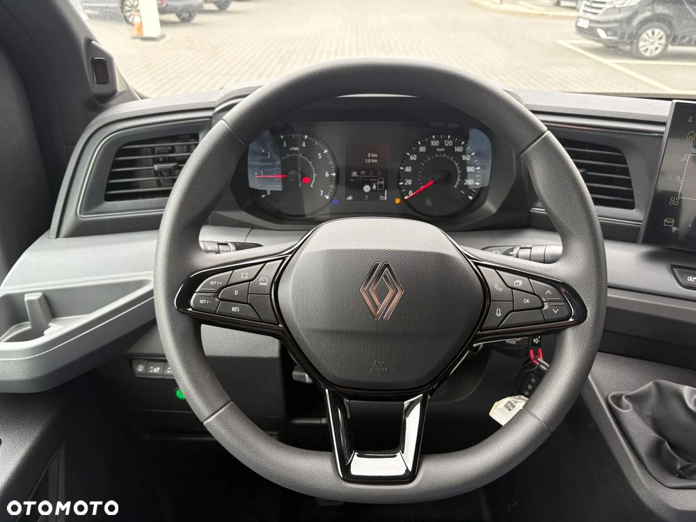 Renault nowy Master kontener 8 EP - 16