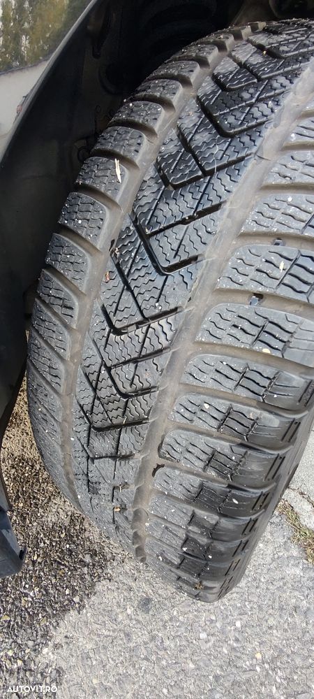 Mercedes-Benz C 220 d 4Matic T 9G-TRONIC AMG Line - 16