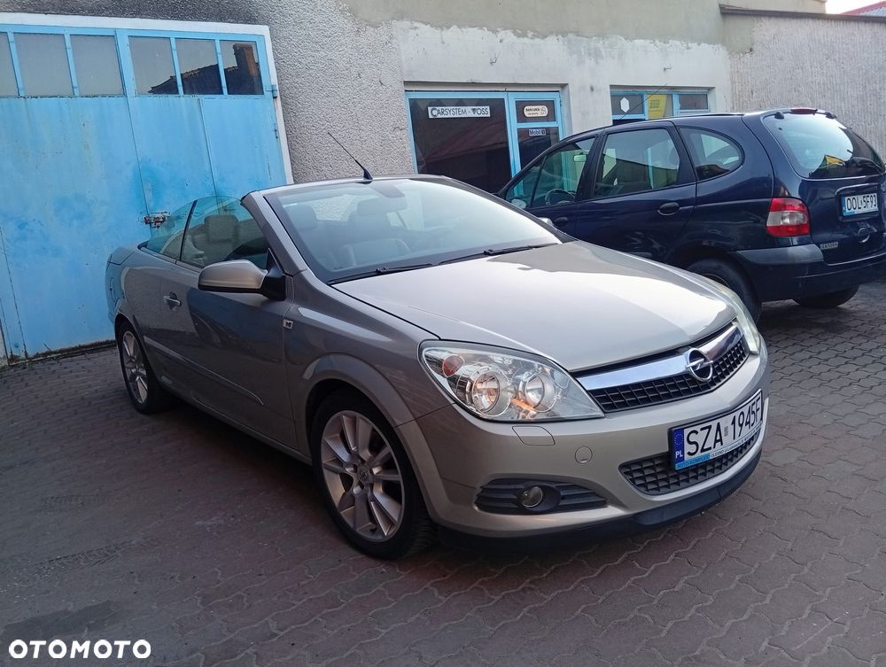 Opel Astra 1.8 Cosmo - 2